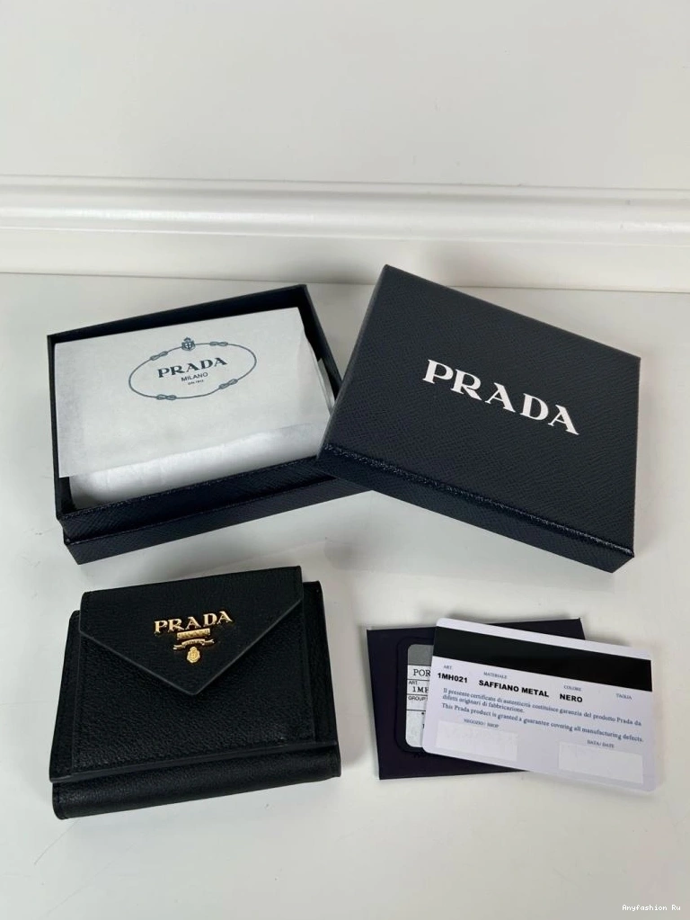 Prada Contemporary Wallets 60700 Purse 0817